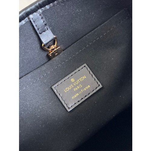 Louis Vuitton Petit Bucket- 24*19*18.5CM