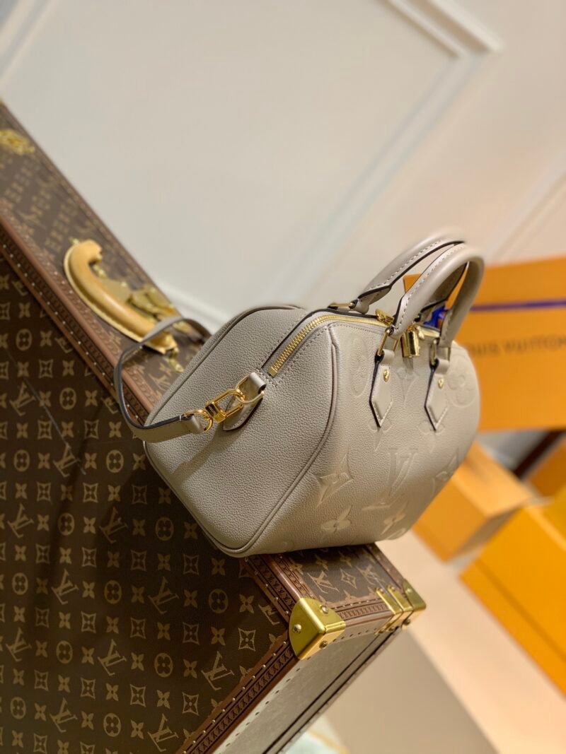 Louis Vuitton Wild at Heart Speedy Bandoulière 25-25*19*15CM