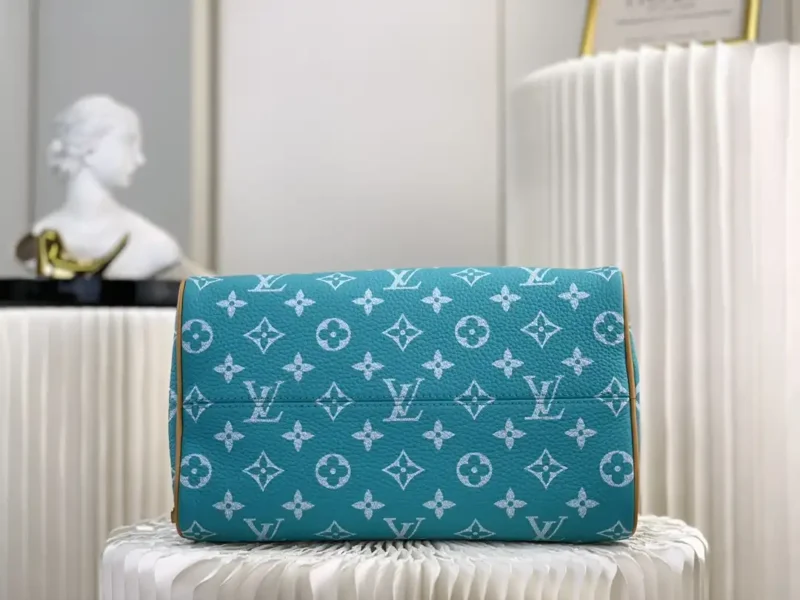 LOUIS VUITTON SPEEDY P9 BANDOULIÈRE 25 Turquoise-Master