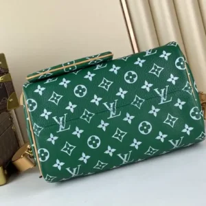 LOUIS VUITTON SPEEDY P9 BANDOULIÈRE 25 Green