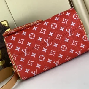 129520-1.webp LOUIS VUITTON SPEEDY P9 BANDOULIÈRE 25 Red