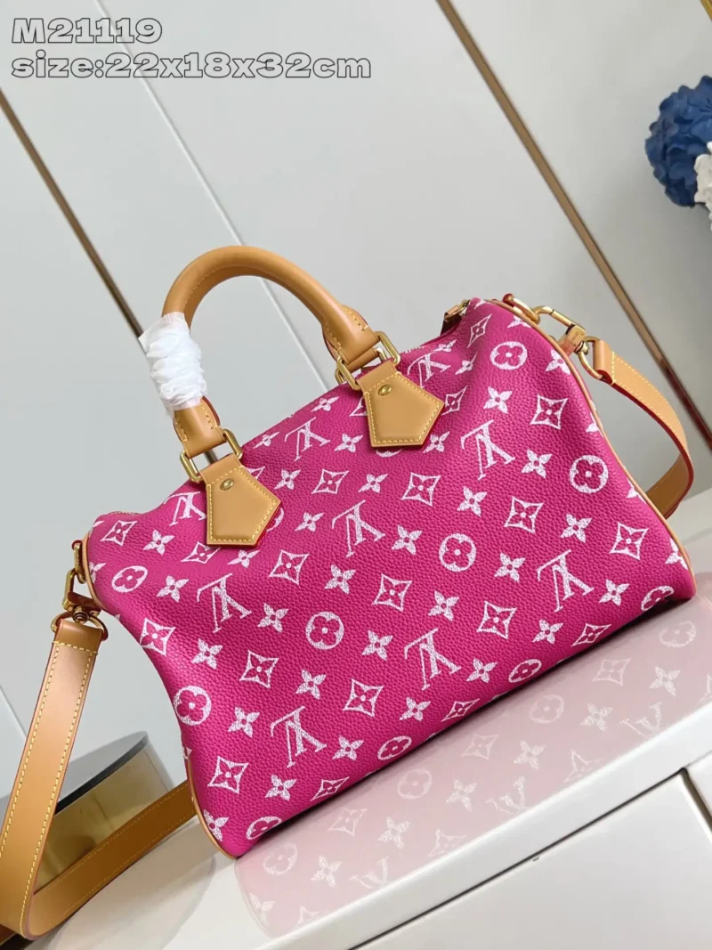 LOUIS VUITTON SPEEDY P9 BANDOULIÈRE 30 M21119（22.5 x 18 x 32 ）Agate Pink