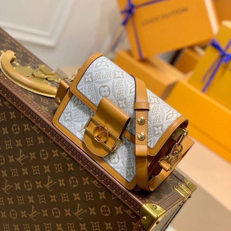 Louis Vuitton Mini Dauphine Bag-20*15*9CM