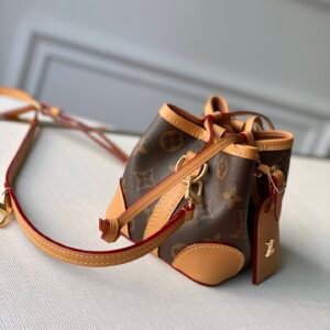 Louis Vuitton Mini Bucket-12*12*12CM