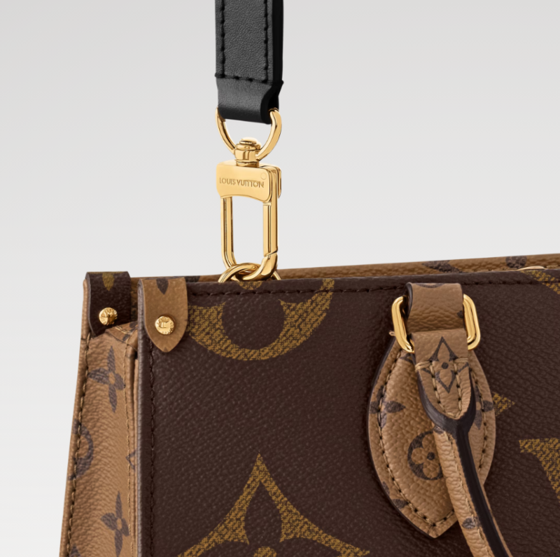 LOUIS VUITTON ONTHEGO EAST WEST CHAIN M14236