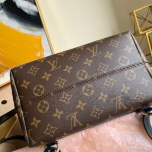 Louis Vuitton Montsouris Backpack-27.5 x 33.0 x 14.CM