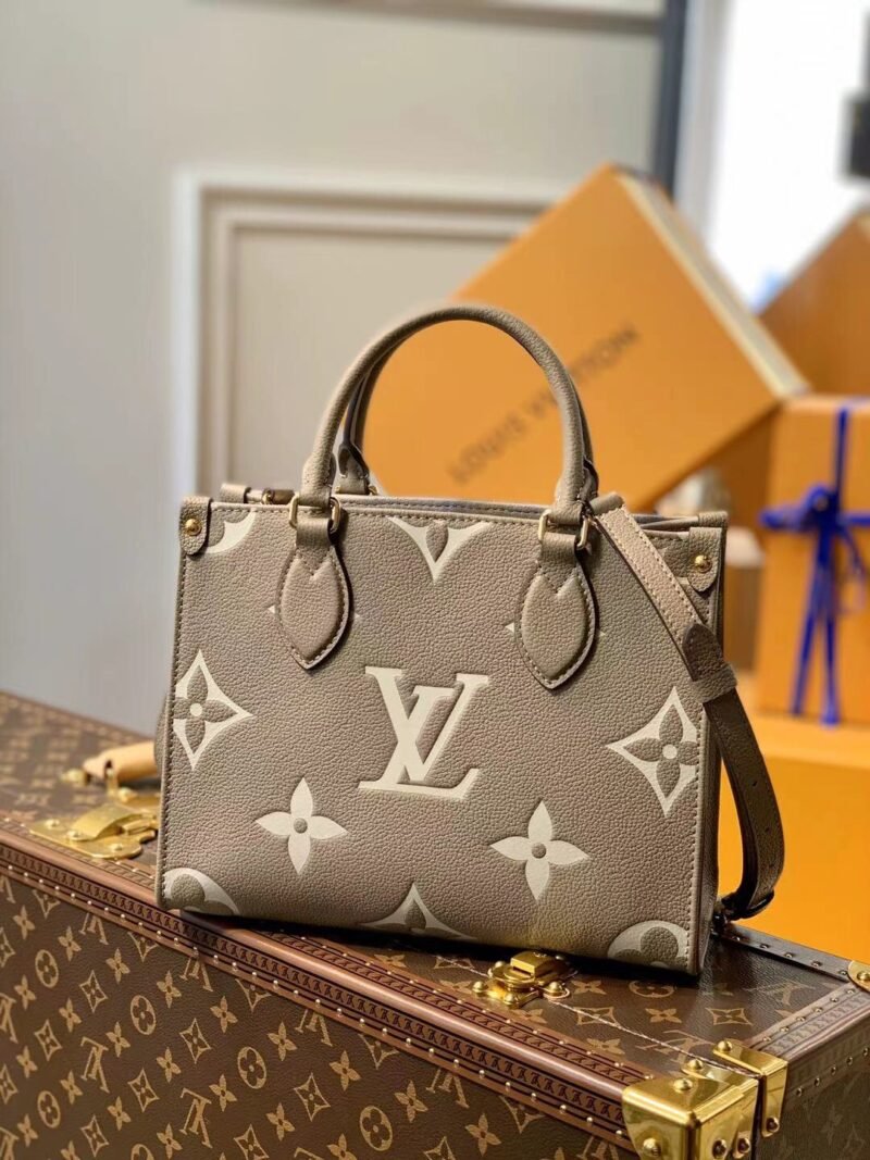 Louis Vuitton Onthego Handbag-28*11*19CM