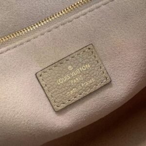 Louis Vuitton Onthego Handbag-28*11*19CM