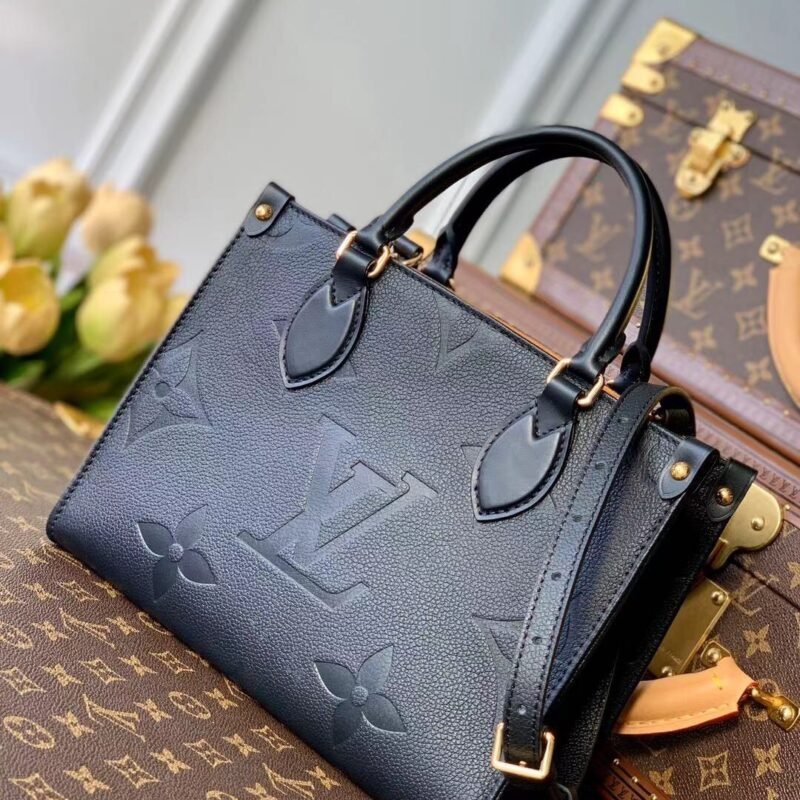 Louis Vuitton Onthego Handbag-28*11*19CM