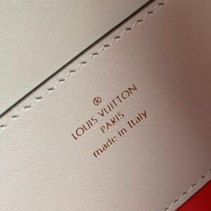 Louis Vuitton Pont 9 Handbags-23*15*8CM