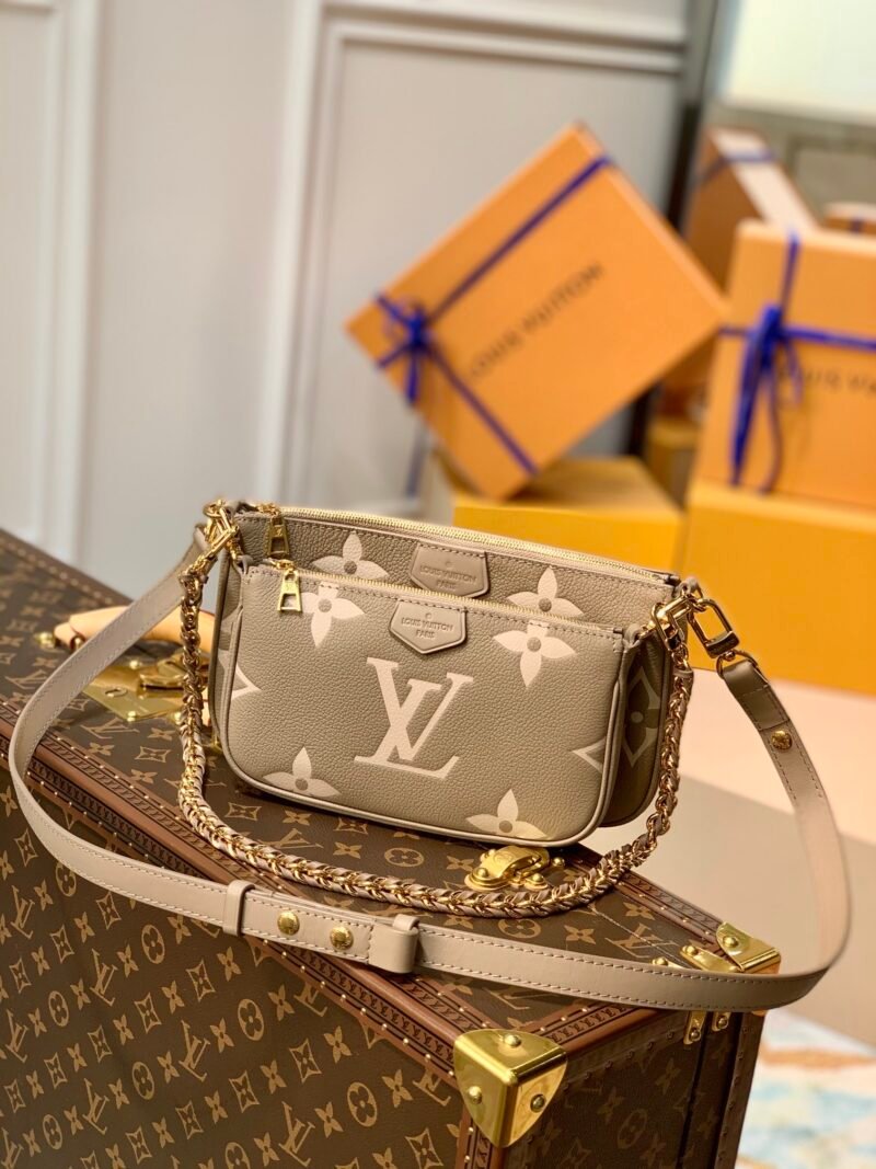 Louis Vuitton Multi Pochette Accessories-24 x 13.5 x 4CM
