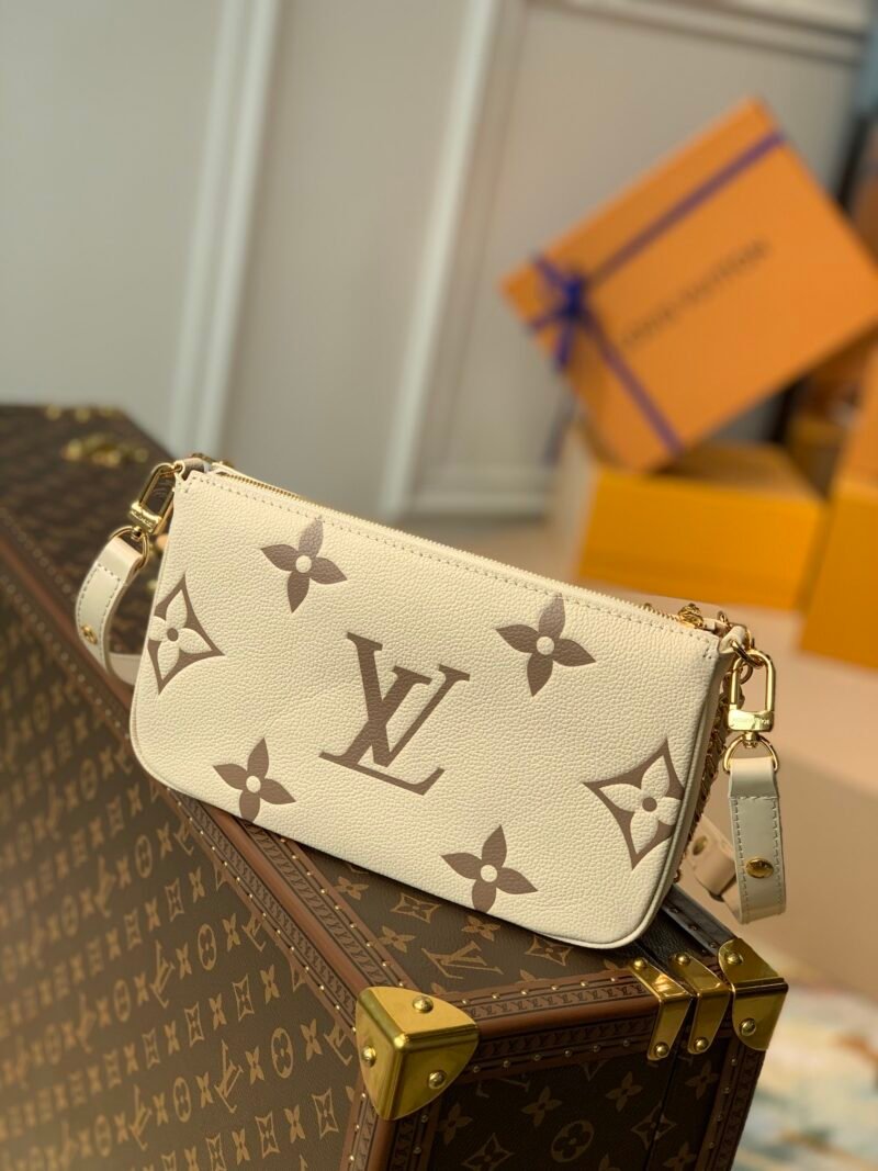 Louis Vuitton Multi Pochette Accessories-24 x 13.5 x 4CM