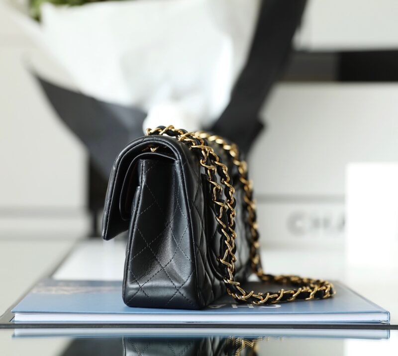 Ch@nel Flap Bag-Lambskin-25CM