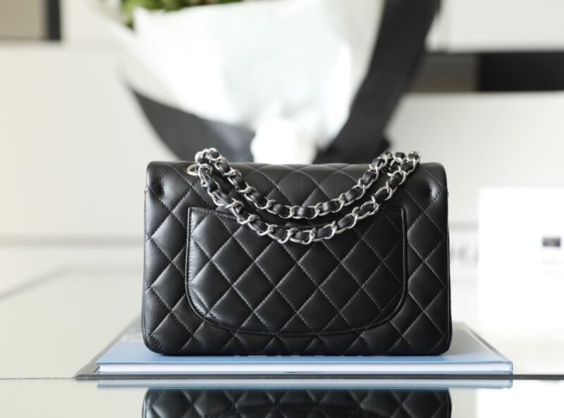 Ch@nel Flap Bag-Lambskin-23CM
