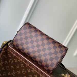 Louis Vuitton Handbags-23*13*14CM