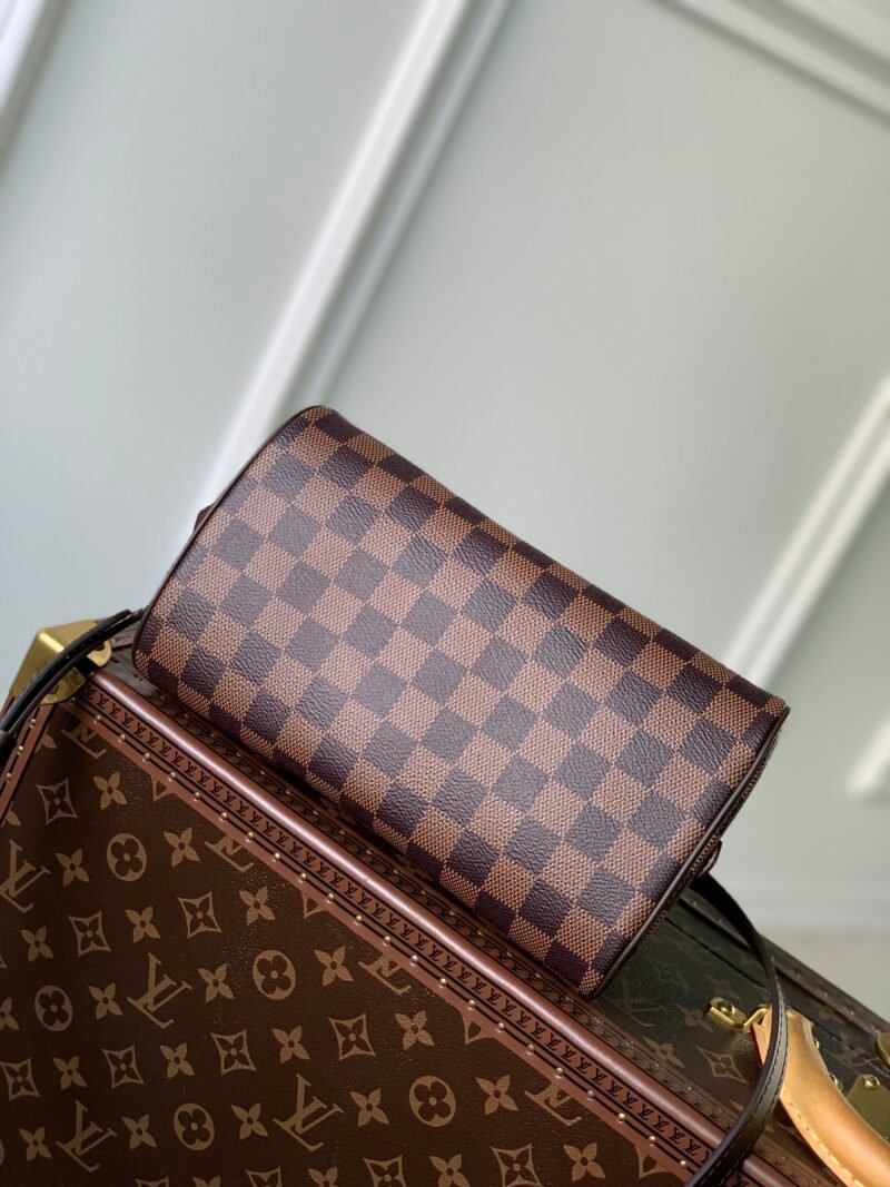 Louis Vuitton Handbags-23*13*14CM