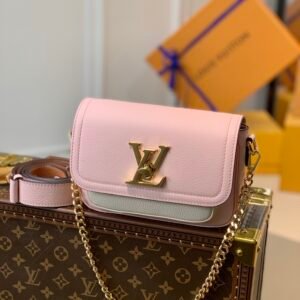 Louis Vuitton Lockme Tender Handbags PM- M58554-19*13*8CM