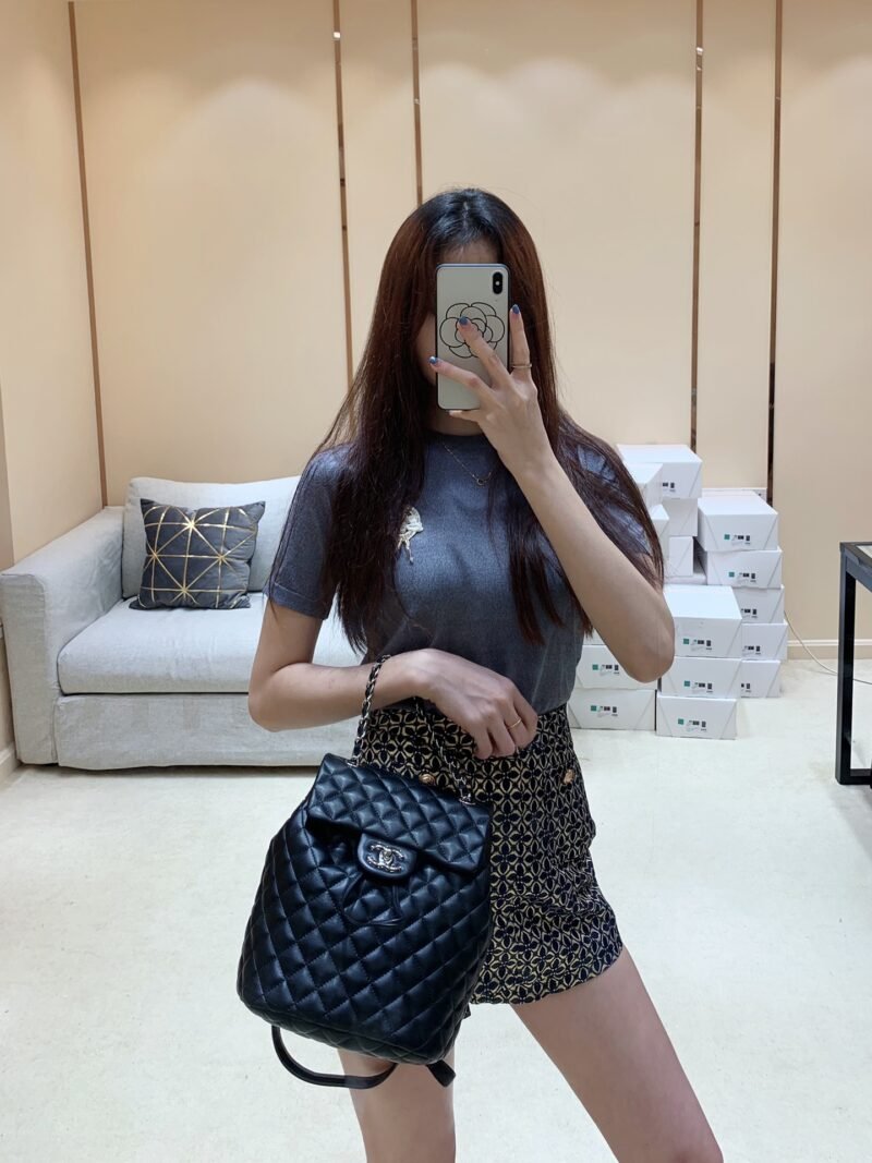 bag-00013rwrew_1_.jpg Ch@nel Backpack -20x25x1CM