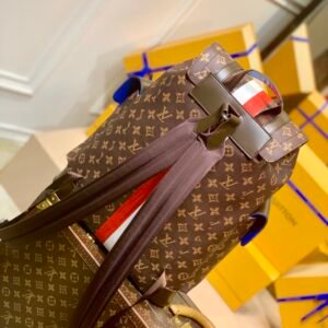 Louis Vuitton Christopher Backpack M59662-38*44*21CM