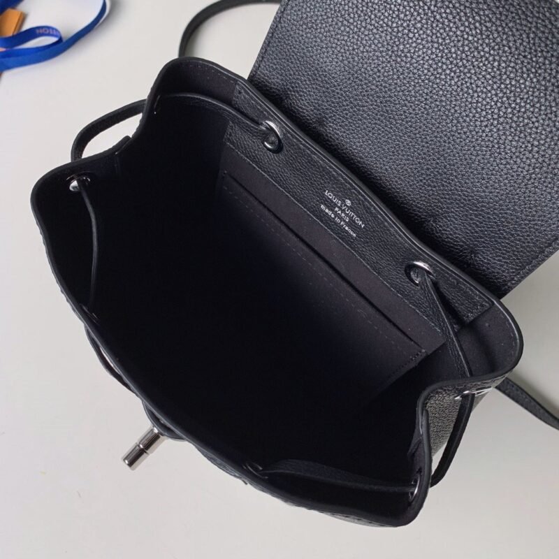 Louis Vuitton Backpack M54573-16*19.4*10CM