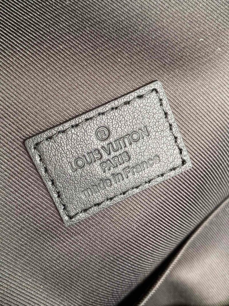 Louis Vuitton Josh Backpack-32*40*13CM