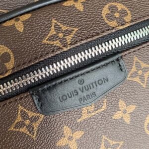 Louis Vuitton Josh Backpack-32*40*13CM