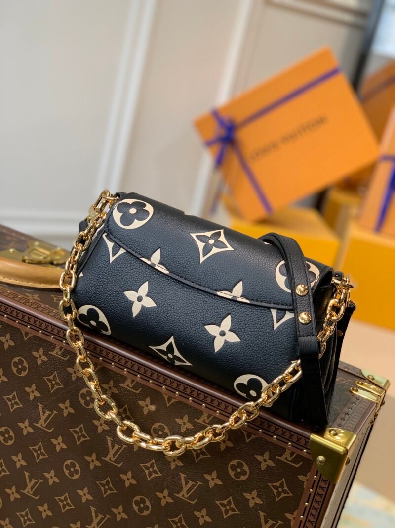 bag-20143432ewrewrwe_4_.jpg Louis Vuitton Favorite M45819-24 x 14 x 9CM