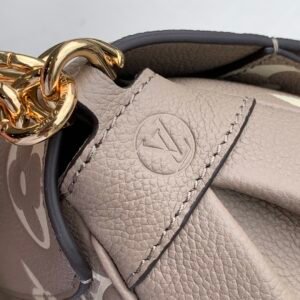 bag-20143432rewrwe_5_.jpg Louis Vuitton Favorite M45819-24 x 14 x 9CM