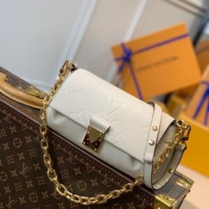 Louis Vuitton Favorite M45819-24 x 14 x 9CM