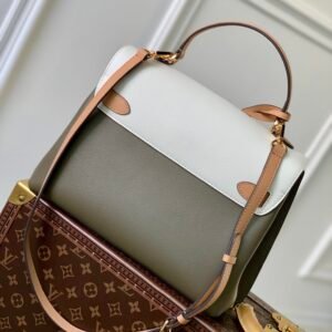 Louis Vuitton Lockme Ever M51395-31*46*17CM