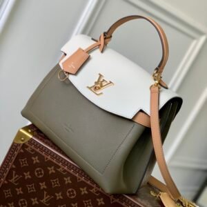 Louis Vuitton Lockme Ever M51395-31*46*17CM