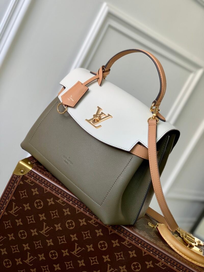 Louis Vuitton Lockme Ever M51395-31*46*17CM