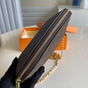 Louis Vuitton Cosmetic Pouch & Chain Bag M47515 17*12*6CM