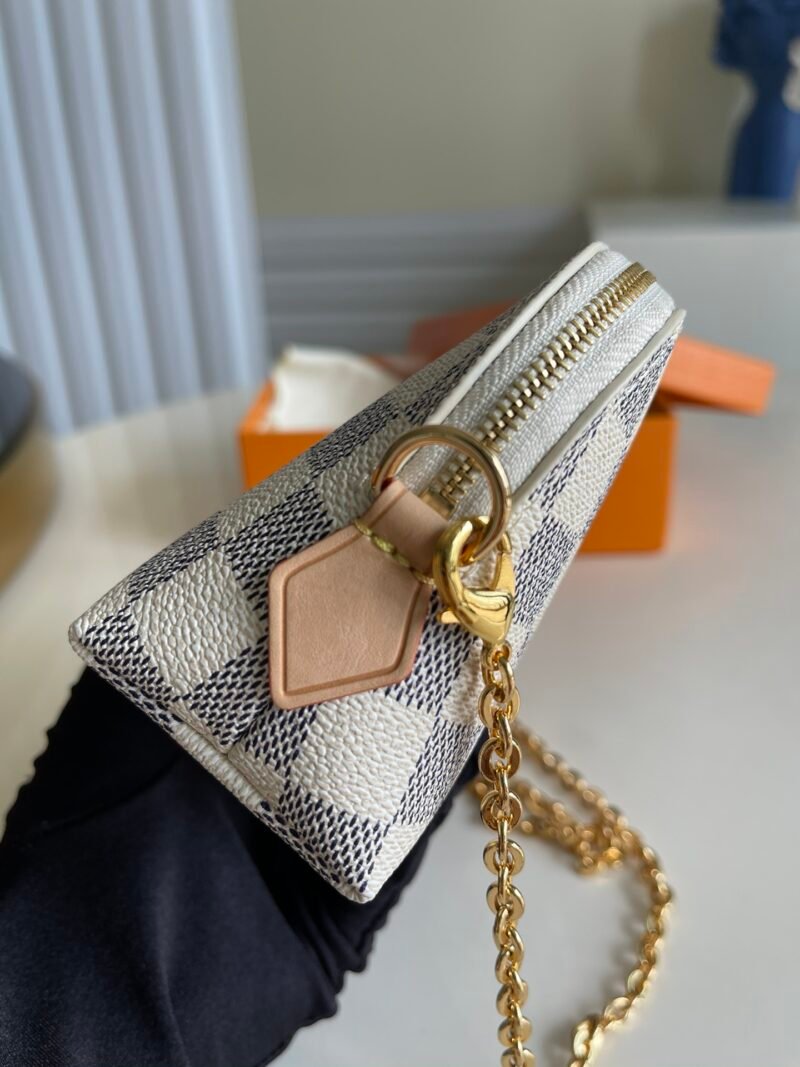 Louis Vuitton Cosmetic Pouch & Chain Bag M47515 17*12*6CM