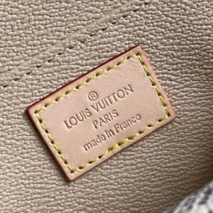 Louis Vuitton Cosmetic Pouch & Chain Bag M47515 17*12*6CM