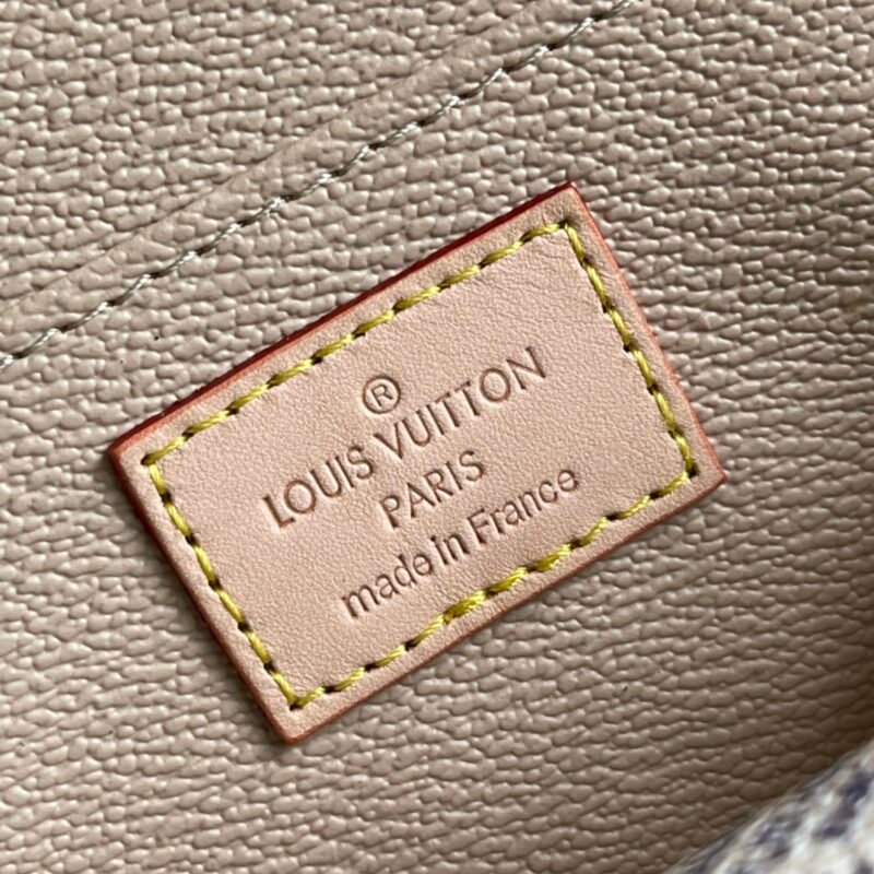 Louis Vuitton Cosmetic Pouch & Chain Bag M47515 17*12*6CM