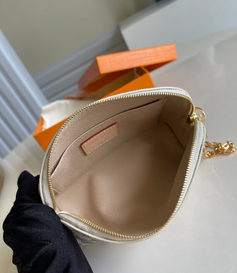 Louis Vuitton Cosmetic Pouch & Chain Bag M47515 17*12*6CM