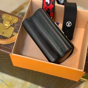 Louis Vuitton Wild at Heart Twist MM-23*17*9.5CM