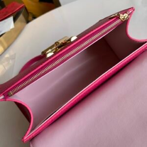 Louis Vuitton Twist One Handle-17.0 x 25.0 x 11CM