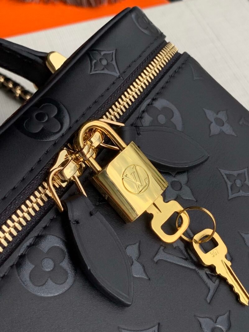 Louis Vuitton Vanity Cosmetic Bag M42264-14*19*10CM