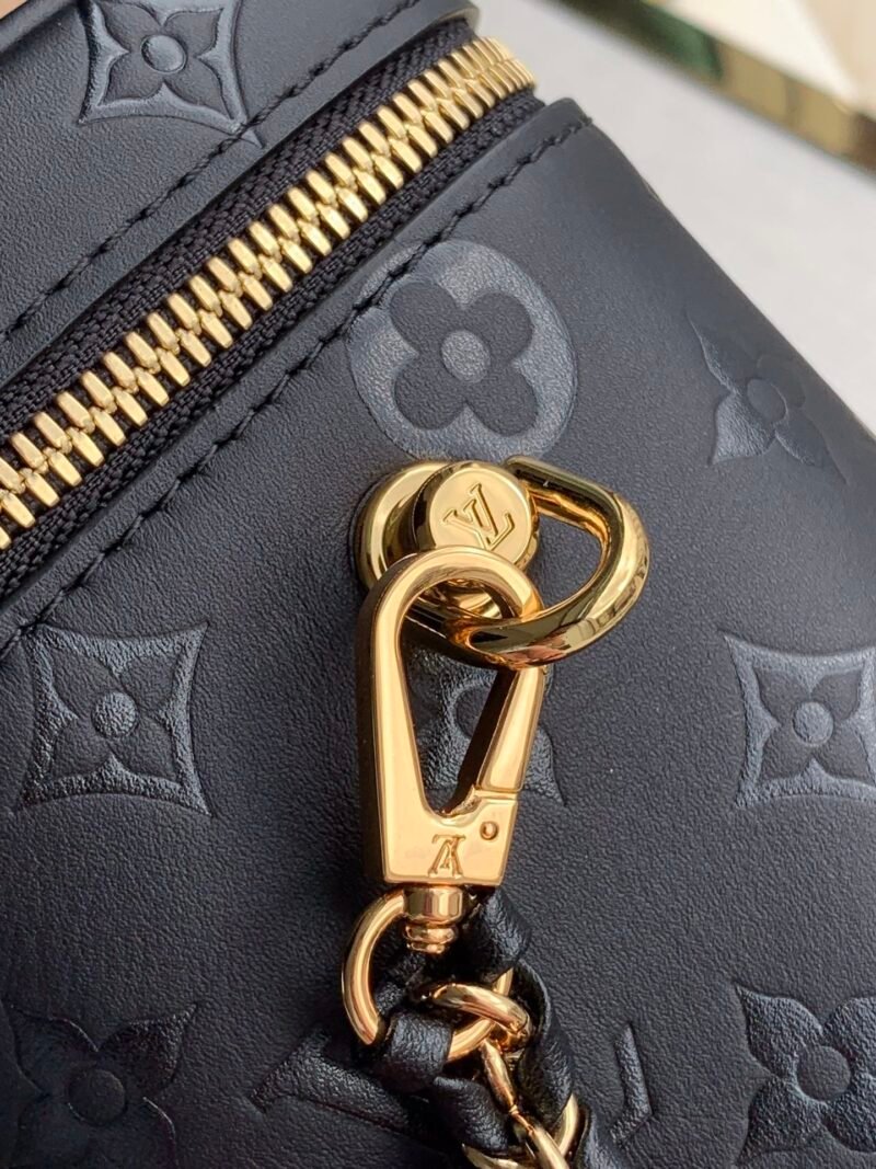 Louis Vuitton Vanity Cosmetic Bag M42264-14*19*10CM