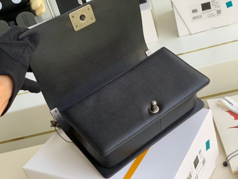 bag-233221rewewrwe_3_.jpg Ch@nel Boy Bag-Caviar-25CM