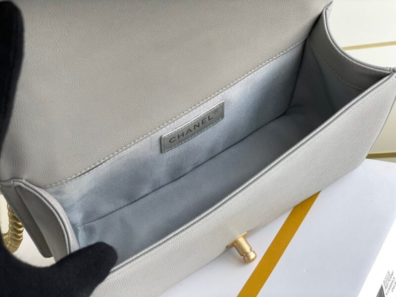 bag-233233rewrwer_3_.jpg Ch@nel Boy Bag-Caviar-25CM