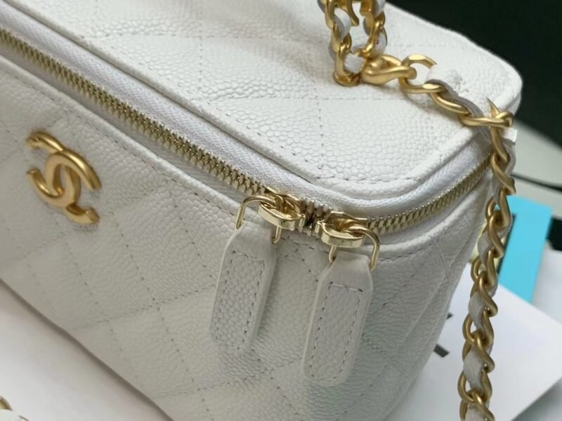 bag-23356432rewrwe_4_.jpg Ch@nel Cosmetic Bag-Caviar-18CM