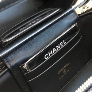 bag-23356433reeeeeeeeeeee_5_.jpg Ch@nel Cosmetic Bag-Caviar-18CM