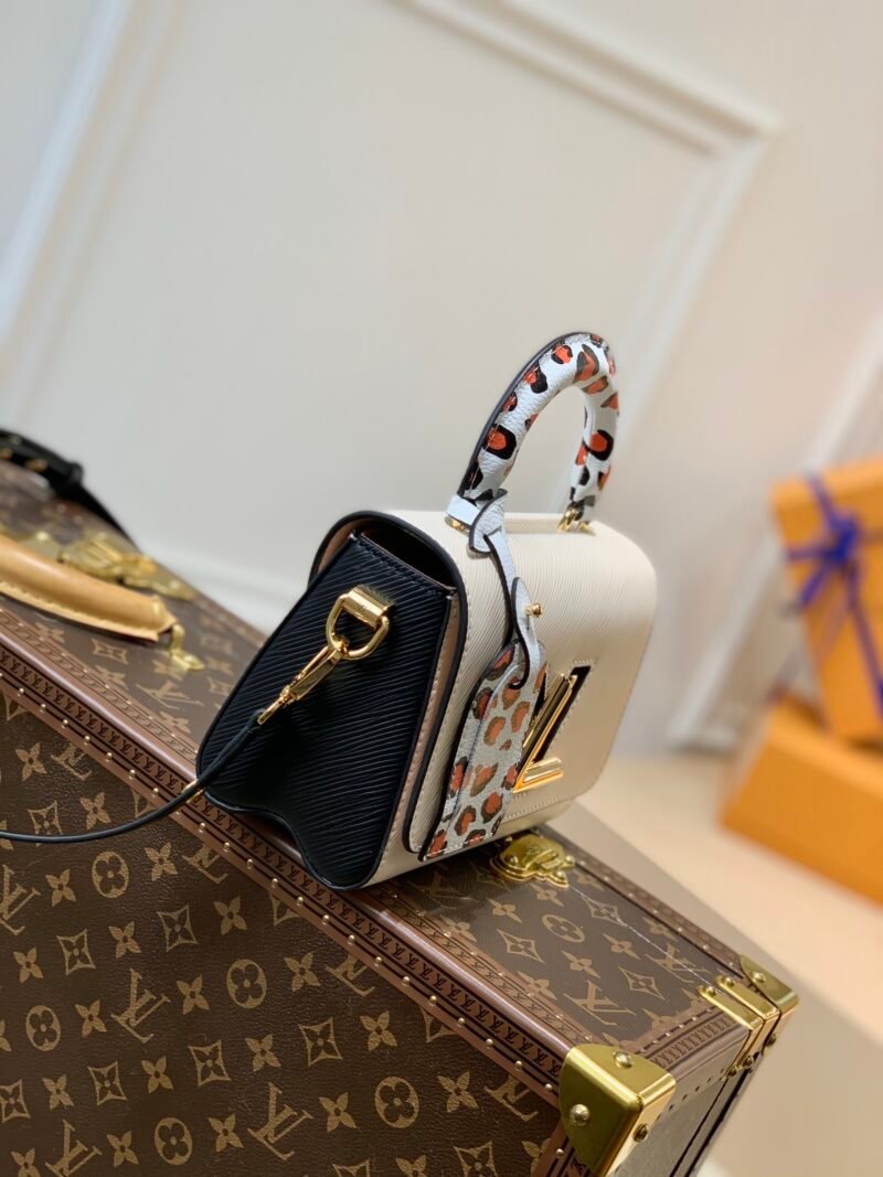 Louis Vuitton Twist -18*13*9CM