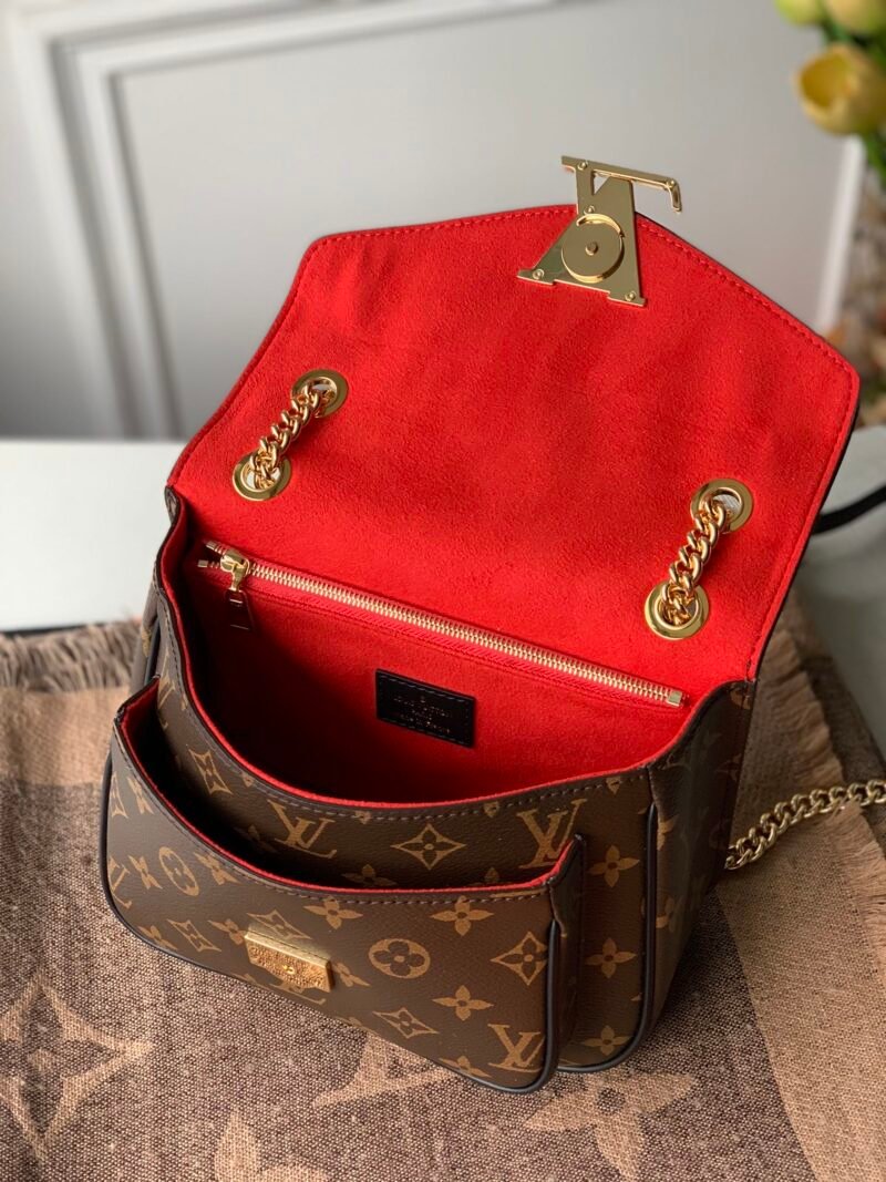 Louis Vuitton Compact Chain Bag M45592 -22*17*10CM