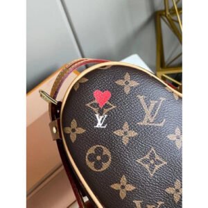 Louis Vuitton Game On Coeur-21*16*6CM