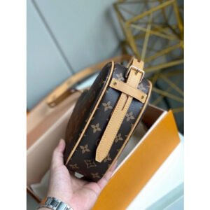 Louis Vuitton Game On Coeur-21*16*6CM