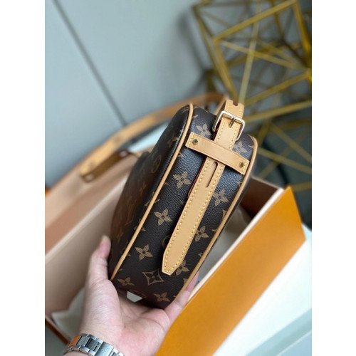 Louis Vuitton Game On Coeur-21*16*6CM